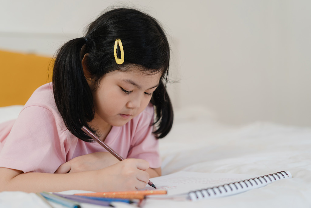 Phân tích: Có nên cho trẻ mất gốc học hè tiếng Anh?