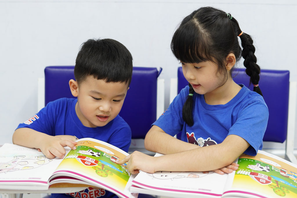 Tại sao việc học tiếng Anh hè lại quyết định tốc độ tiến bộ của trẻ?