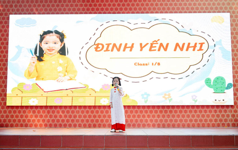 Bé Đinh Yến Nhi - Giải Nhất Hùng biện tiếng Anh cấp trường