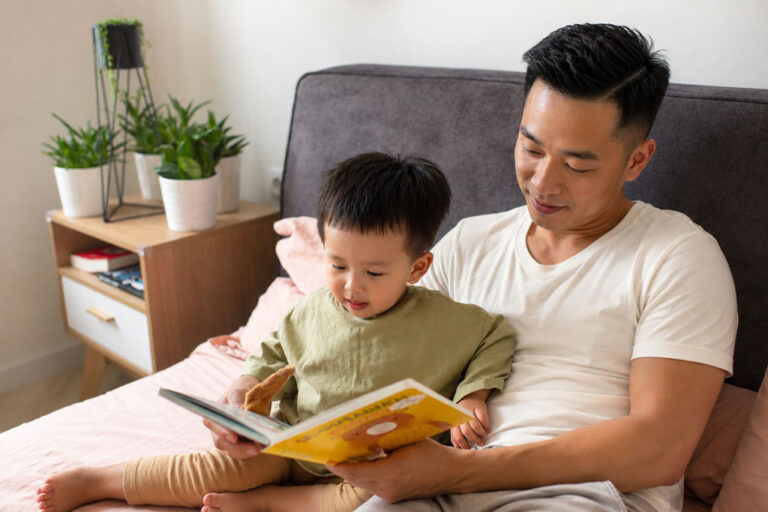 Chuẩn bị không gian và thời gian dạy con đọc sách lý tưởng