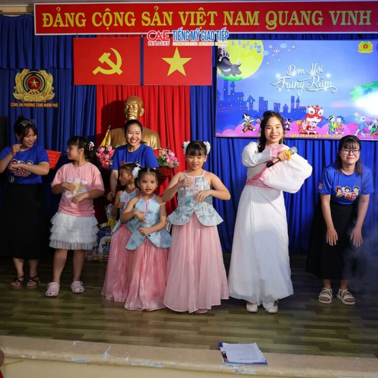 dem hoi trang ram 04