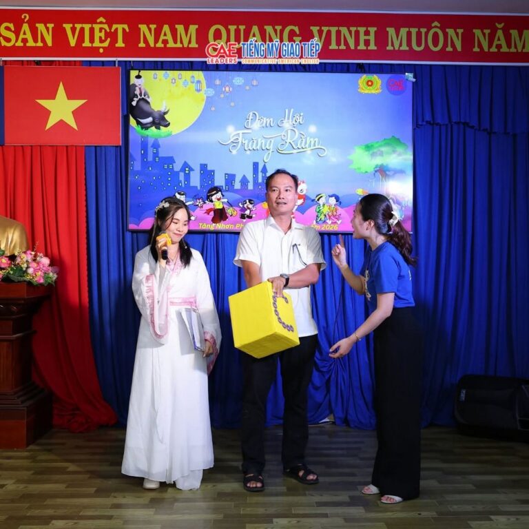 dem hoi trang ram 05