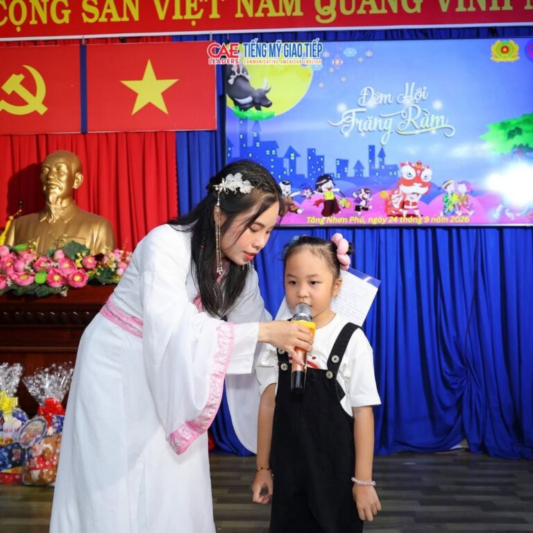 dem hoi trang ram 09
