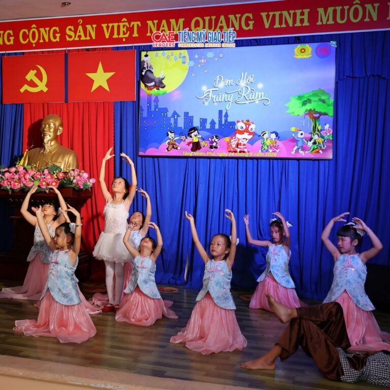 dem hoi trang ram 20