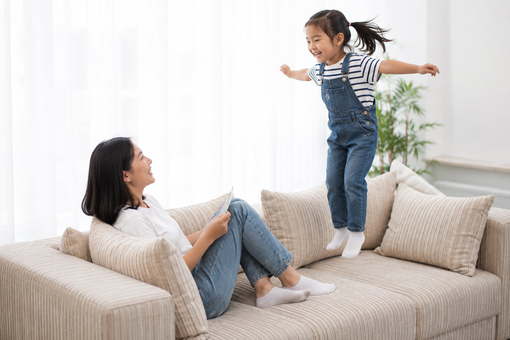 Vận động cơ thể để nhớ từ vựng